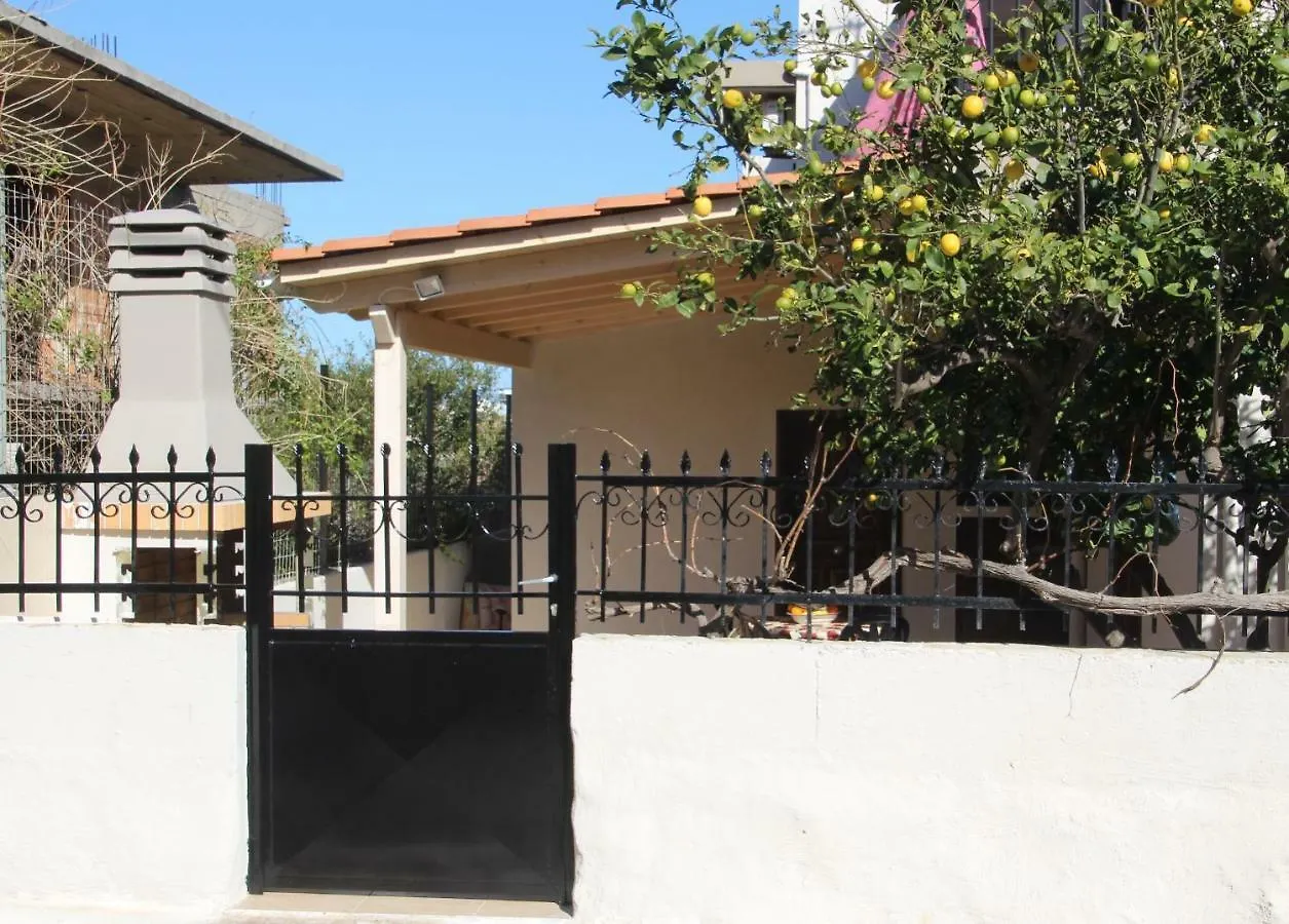 Athina'S Guesthouse Ретимно